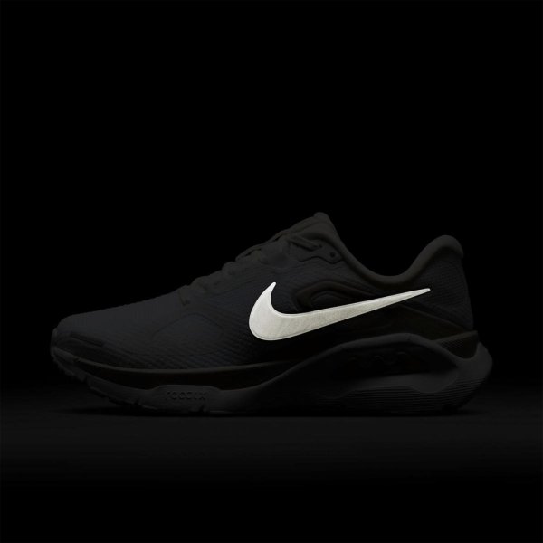 Женские кроссовки NIKE WMNS STRUCTURE PLUS