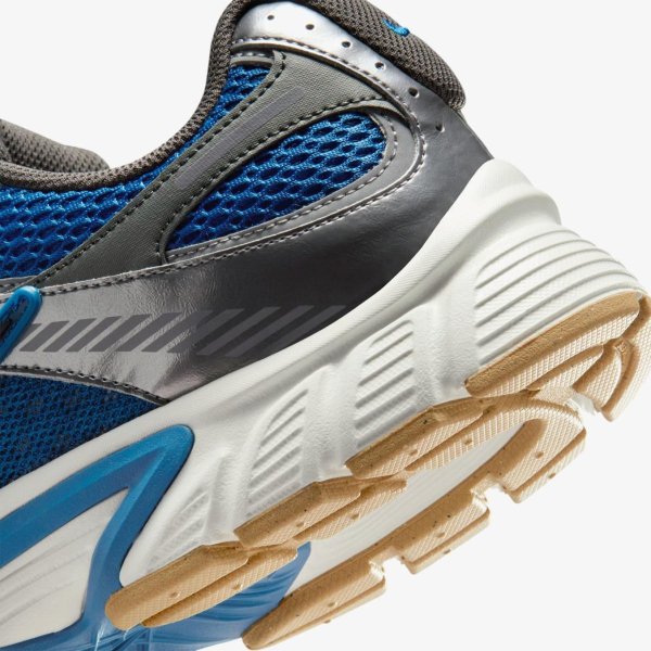 Чоловічі кросівки NIKE V5 RNR