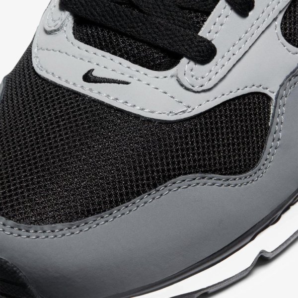 Чоловічі кросівки NIKE AIR MAX CORRELATE