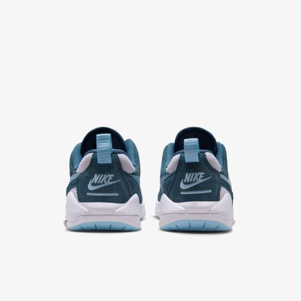Дитячі кросівки JORDAN CMFT ERA AURA / SQUADRON BLUE (GS)