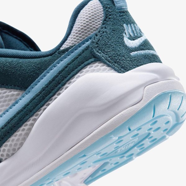Дитячі кросівки JORDAN CMFT ERA AURA / SQUADRON BLUE (GS)