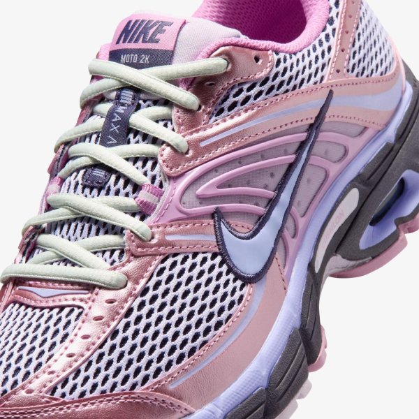 Жіночі кросівки NIKE WMNS AIR MAX MOTO 2K MAGENTA / PURPLE AGATE