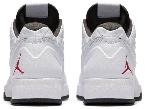 Кроссовки для баскетбола Nike JORDAN CLUTCH
