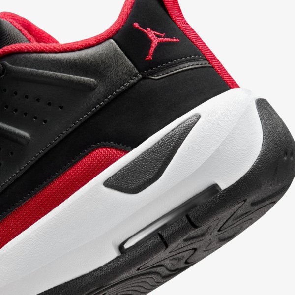 Чоловічі кросівки JORDAN MAX AURA 7