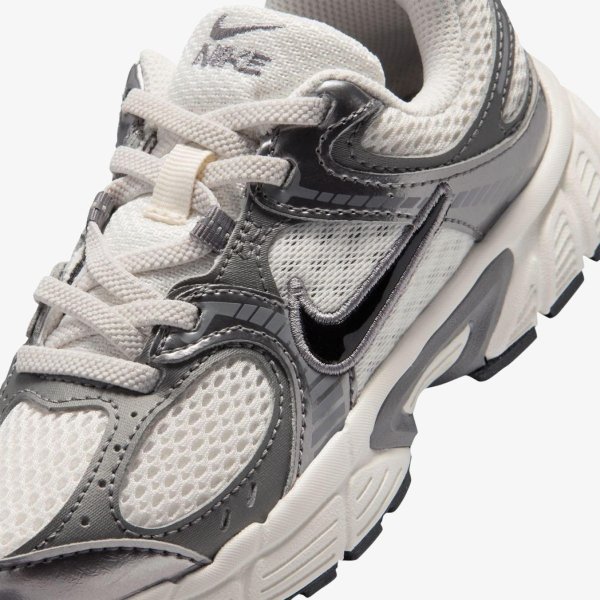Дитячі кросівки NIKE V5 RNR E (PS)
