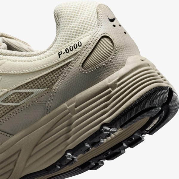 Чоловічі кросівки NIKE P-6000 PRM