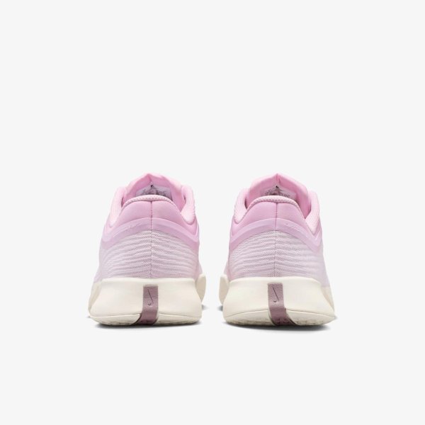 Женские кроссовки NIKE W ZOOM VAPOR PRO 3 HC PRM