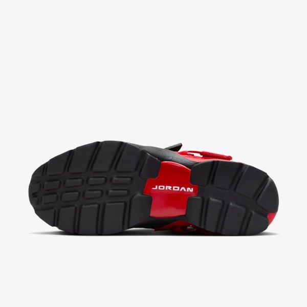 Жіночі кросівки WMNS JORDAN TRUNNER LX