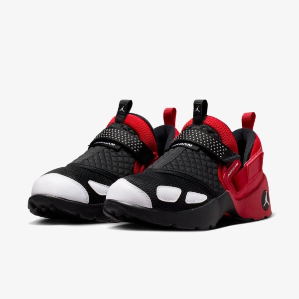 Жіночі кросівки WMNS JORDAN TRUNNER LX