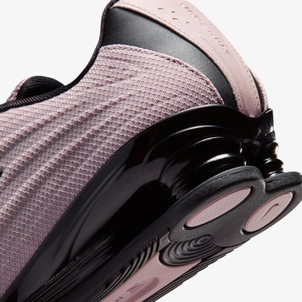 Женские кроссовки NIKE W SHOX Z