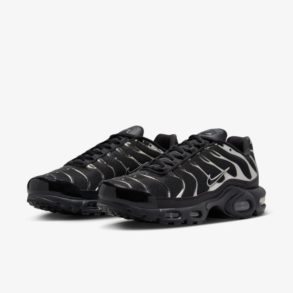 Женские кроссовки NIKE W AIR MAX PLUS SE