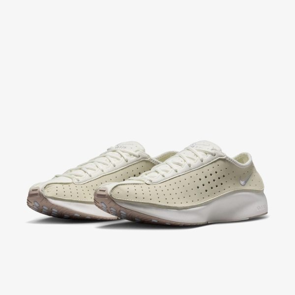 Женские кроссовки NIKE W AIR SUPERFLY