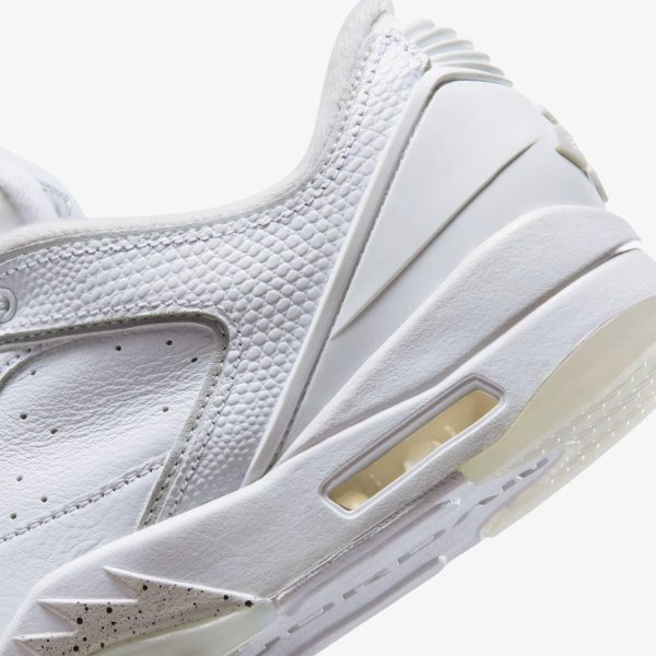Жіночі кросівки WMNS JORDAN SIXTY PLUS LOW SWAN / WHITE