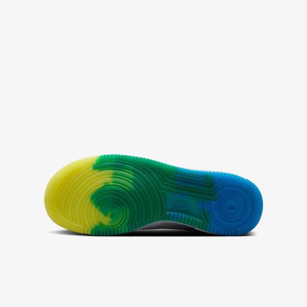 Дитячі кросівки NIKE AIR FORCE 1 FC WORLD CUP (GS)
