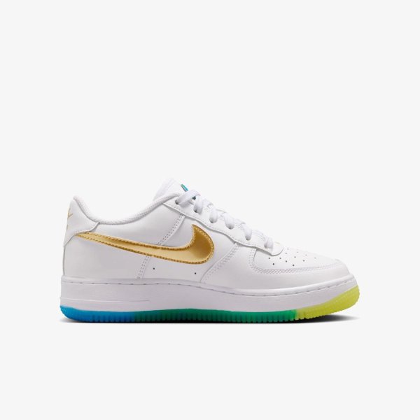 Дитячі кросівки NIKE AIR FORCE 1 FC WORLD CUP (GS)