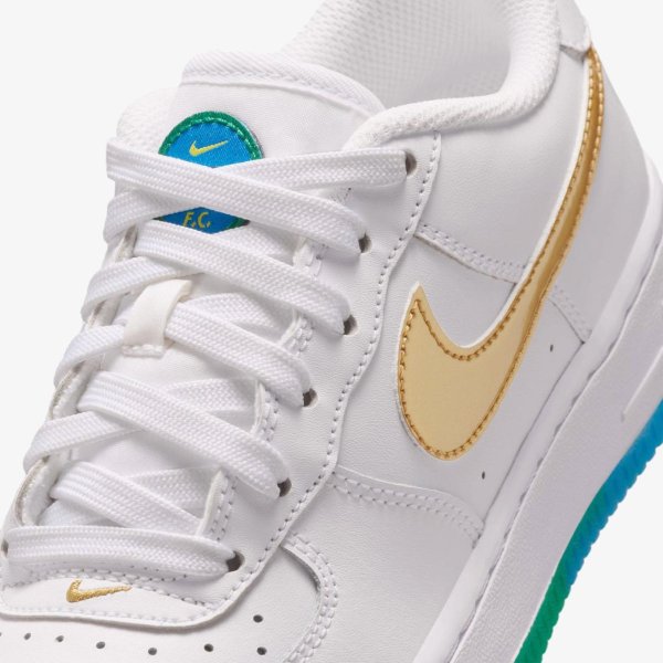 Дитячі кросівки NIKE AIR FORCE 1 FC WORLD CUP (GS)