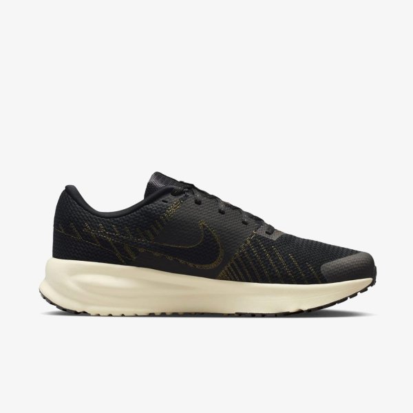 Чоловічі кросівки NIKE RUN DEFY