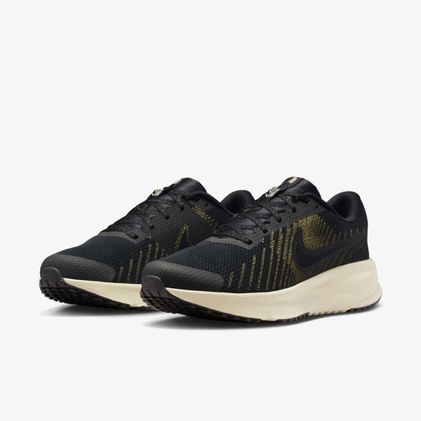 Чоловічі кросівки NIKE RUN DEFY