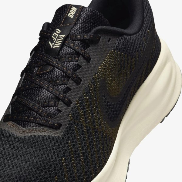 Чоловічі кросівки NIKE RUN DEFY