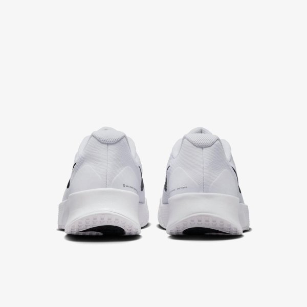 Жіночі кросівки NIKE W VAPOR LITE 3 HC