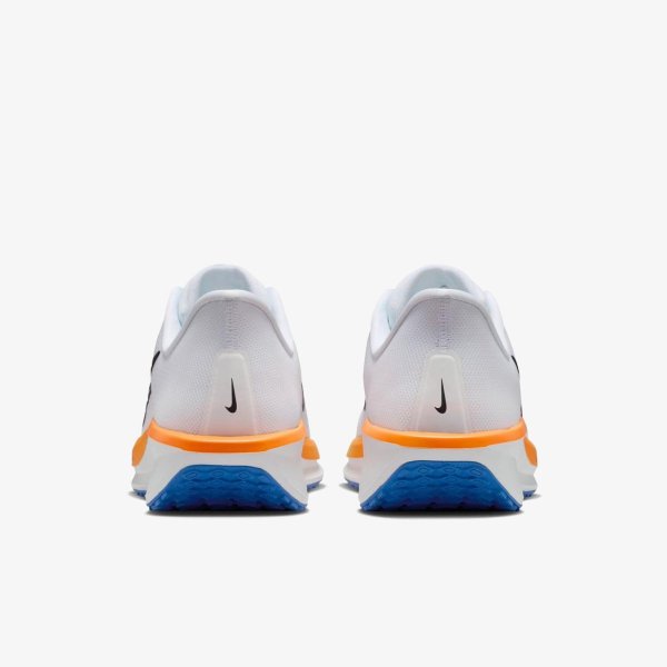 Чоловічі кросівки NIKE QUEST 6