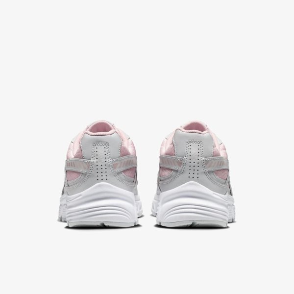 Жіночі кросівки NIKE WMNS INITIATOR