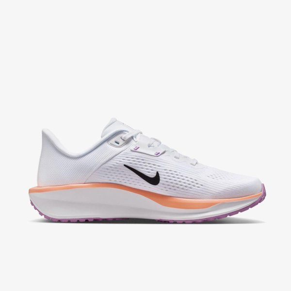 Жіночі кросівки NIKE WMNS QUEST 6
