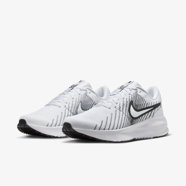 Чоловічі кросівки NIKE RUN DEFY