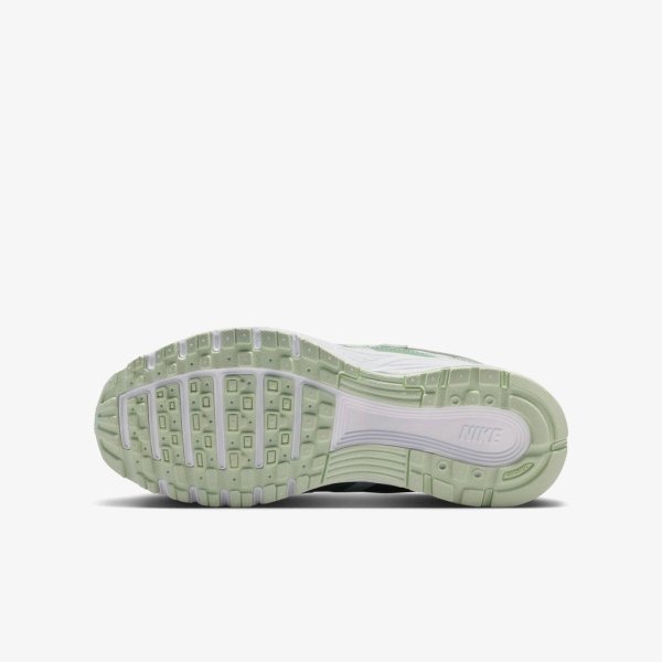 Дитячі кросівки NIKE P-6000 SE WHITE / BARELY GREEN (GS)