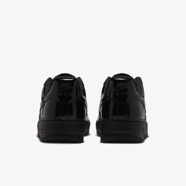 Женские кроссовки NIKE WMNS AIR FORCE 1 '07 PATENT BLACK