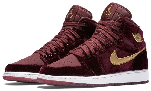 Кроссовки для баскетбола Nike AIR JORDAN 1 RET HI PREM HC GG