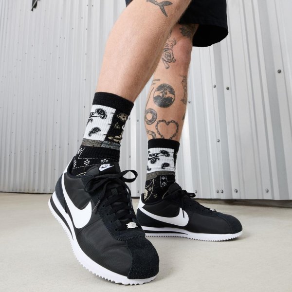 Чоловічі кросівки NIKE CORTEZ TXT