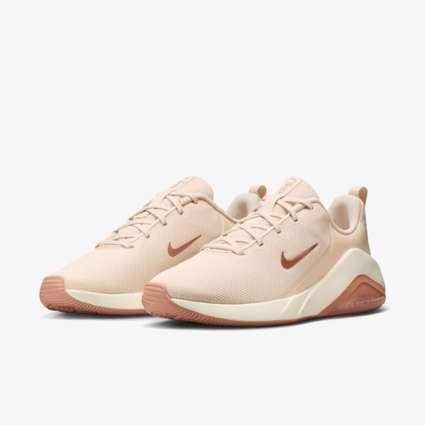 Жіночі кросівки NIKE W AIR ZOOM BELLA 7