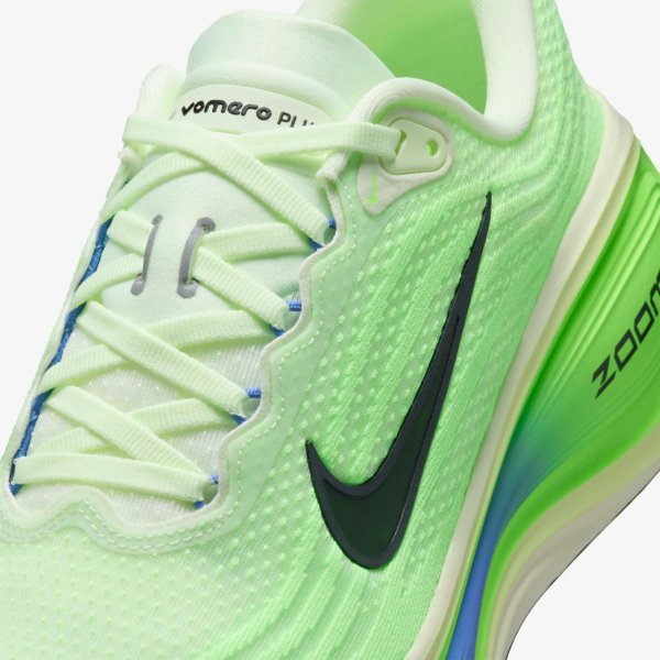 Чоловічі кросівки NIKE VOMERO PLUS