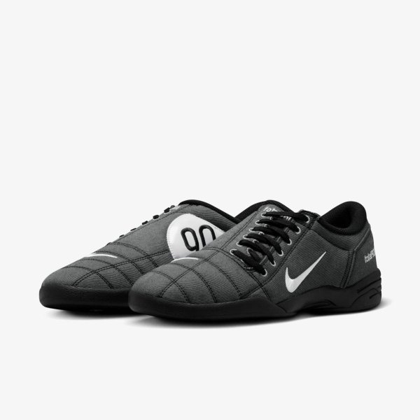 Чоловічі кросівки NIKE TOTAL 90 PRM