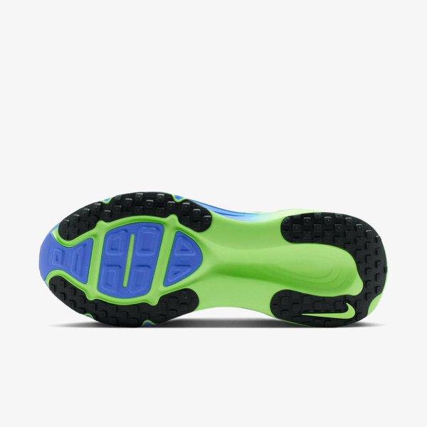 Чоловічі кросівки NIKE VOMERO 18