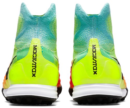 Бутсы Nike MAGISTAX PROXIMO II TF