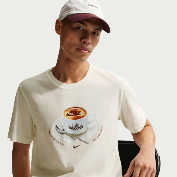 Чоловіча футболка NIKE U NSW TEE STD CAFE SWOOSH MUG