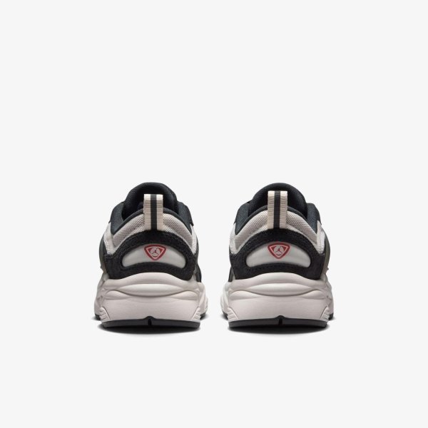 Дитячі кросівки JORDAN TRUNNER O/S BLACK / GREY (GS)