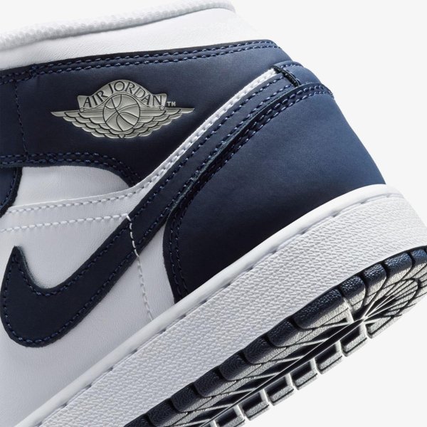 Дитячі кросівки AIR JORDAN 1 MID OBSIDIAN / GREY FOG (GS)