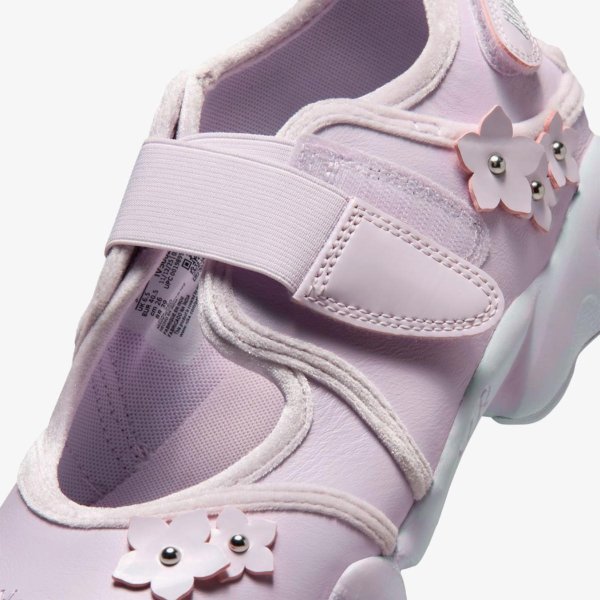 Жіночі балетки NIKE WMNS AIR RIFT FLOWERS