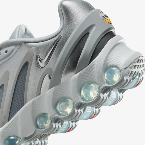 Женские кроссовки NIKE Air Max Dn8