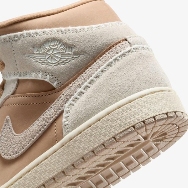 Женские кроссовки WMNS AIR JORDAN 1 MID SE HEMP