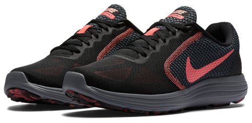 Кроссовки для бега Nike WMNS REVOLUTION 3
