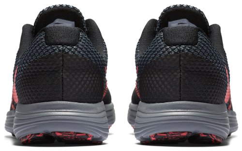 Кроссовки для бега Nike WMNS REVOLUTION 3