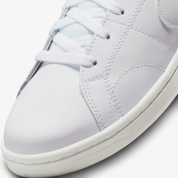 Женские кроссовки NIKE WMNS COURT ROYALE 2 MID