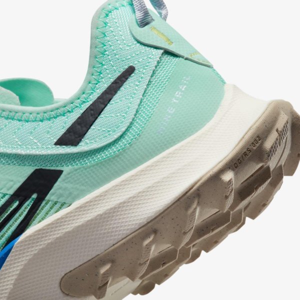 Жіночі кросівки NIKE W AIR ZOOM TERRA KIGER 8