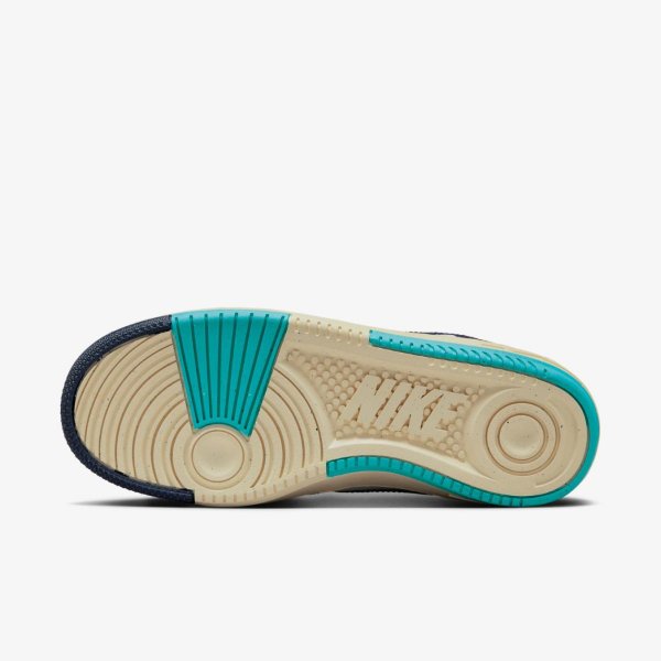 Женские кроссовки NIKE GAMMA FORCE