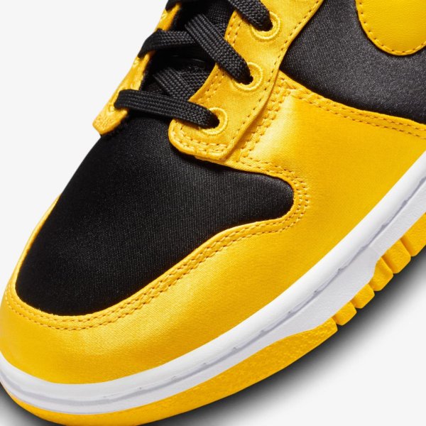Жіночі кросівки NIKE W DUNK HIGH