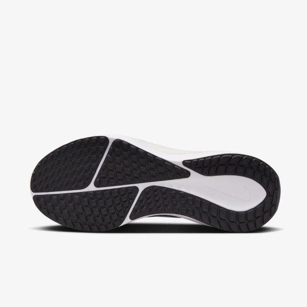 Мужские кроссовки NIKE VOMERO 17
